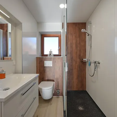 Reiss